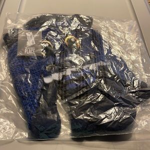 The Children’s Place - hat and glove set